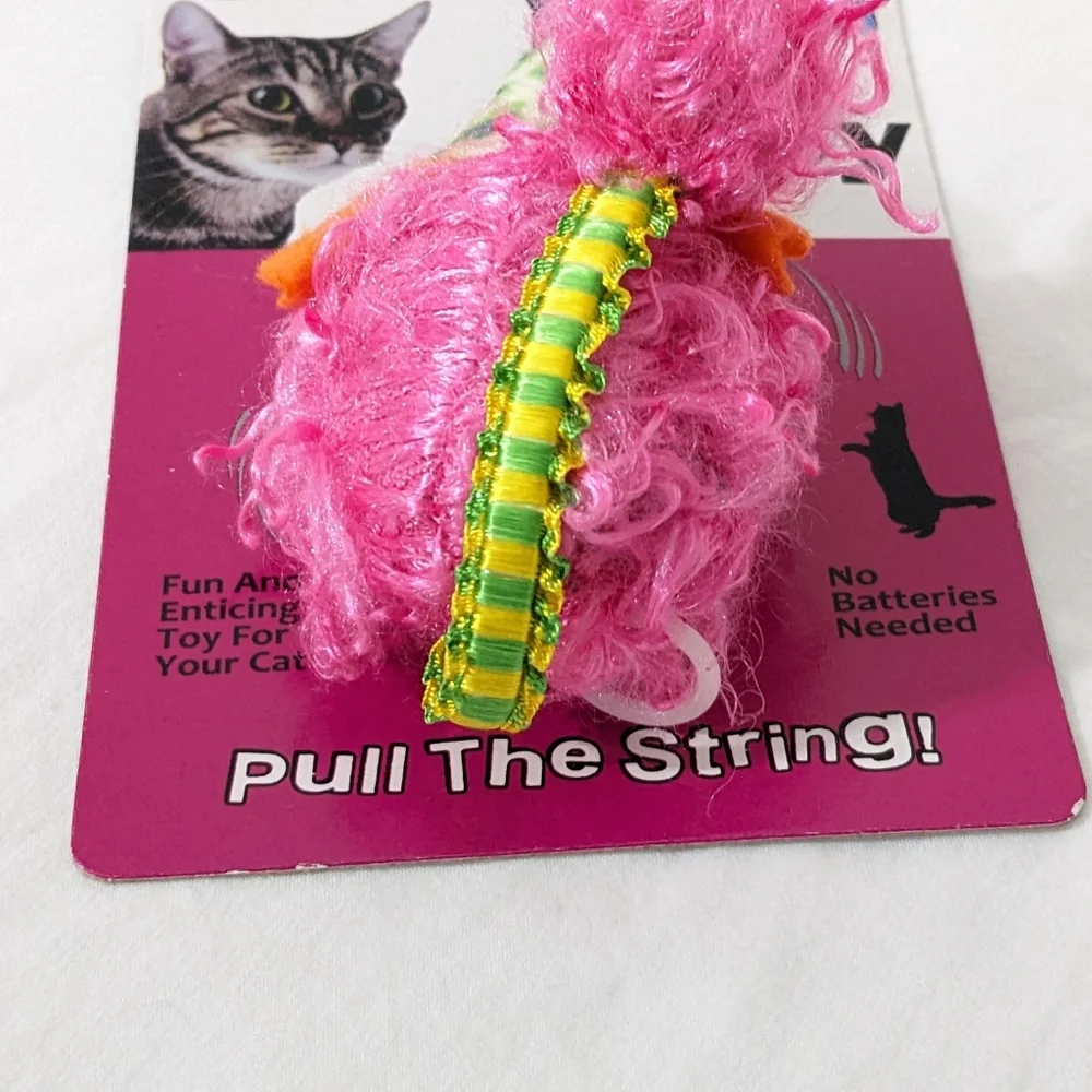 Scruffy's Vibrating Mouse Cat Toy, NWT